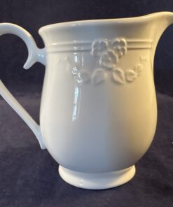 Villeroy & Boch 'Fiori Weiss' roomkan hoog 10 cm. 