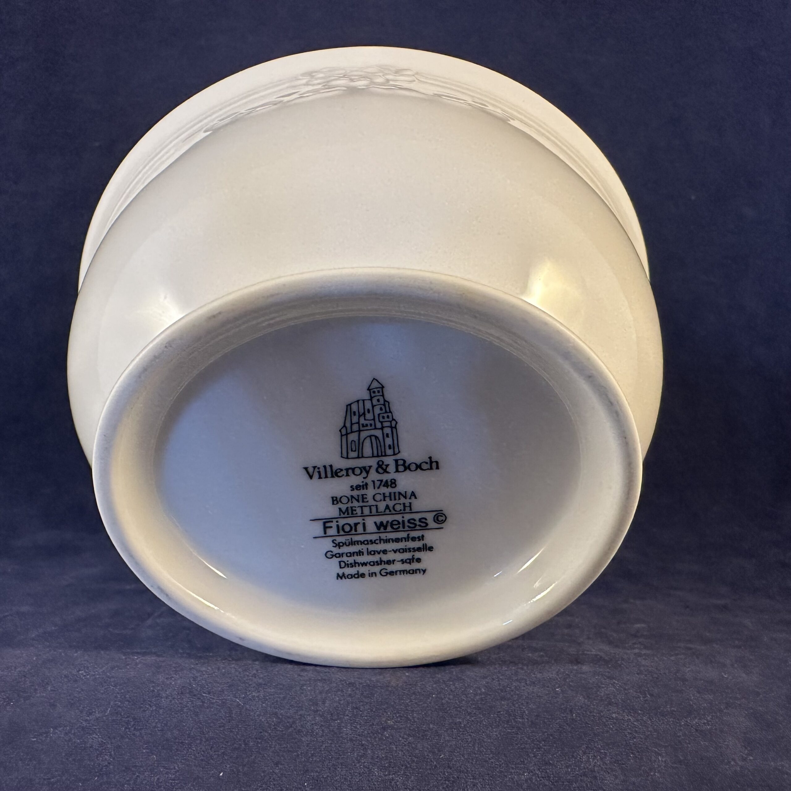 Villeroy & Boch 'Fiori Weiss' suikerpot met deksel hoog 10 cm. 11 x 9,8 cm. - Afbeelding 3