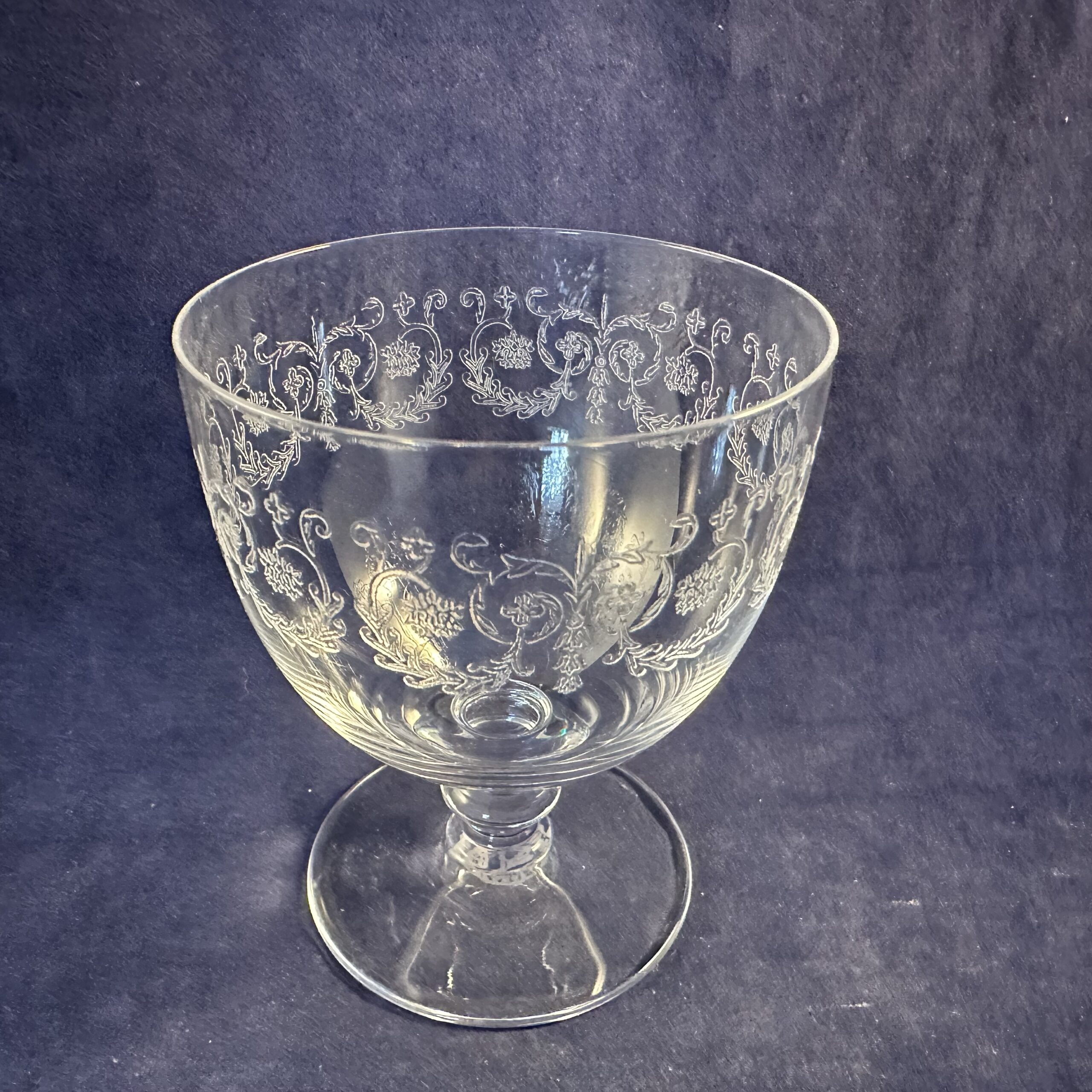Baccarat 'Camilla' klein wijnglas hoog 8,5 cm Ø 6,8cm. - Afbeelding 2