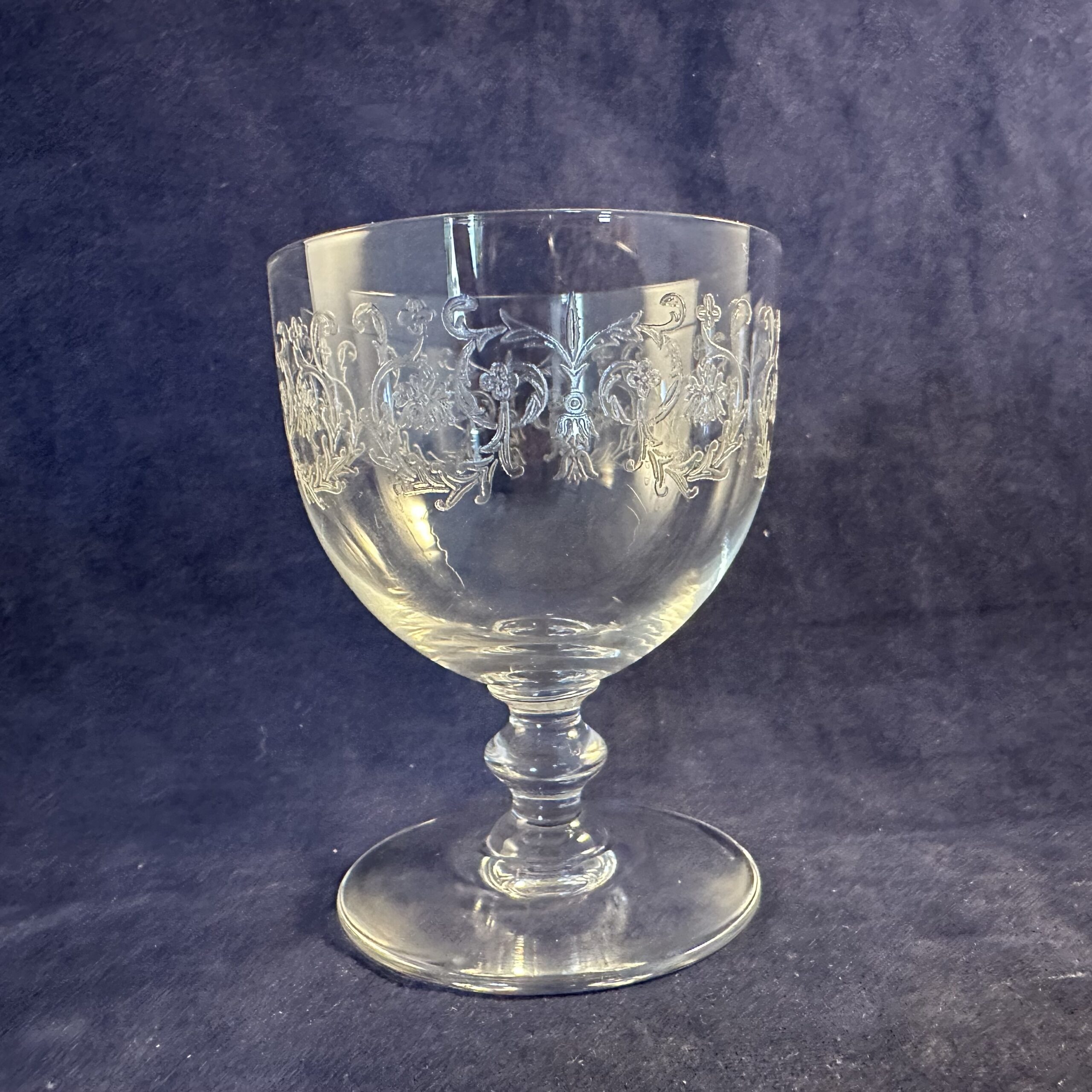 Baccarat 'Camilla' portglas hoog 7,7 cm Ø 5,8cm.