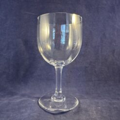 Baccarat 'Montaigne optic' sherryglas hoog 12,5 cm Ø 6,3 cm.