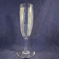 Baccarat 'Montaigne optic' flute hoog 17,5 cm Ø 5 cm.