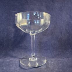 Baccarat 'Montaigne optic' champagnecoupe hoog 12 cm Ø 9 cm.