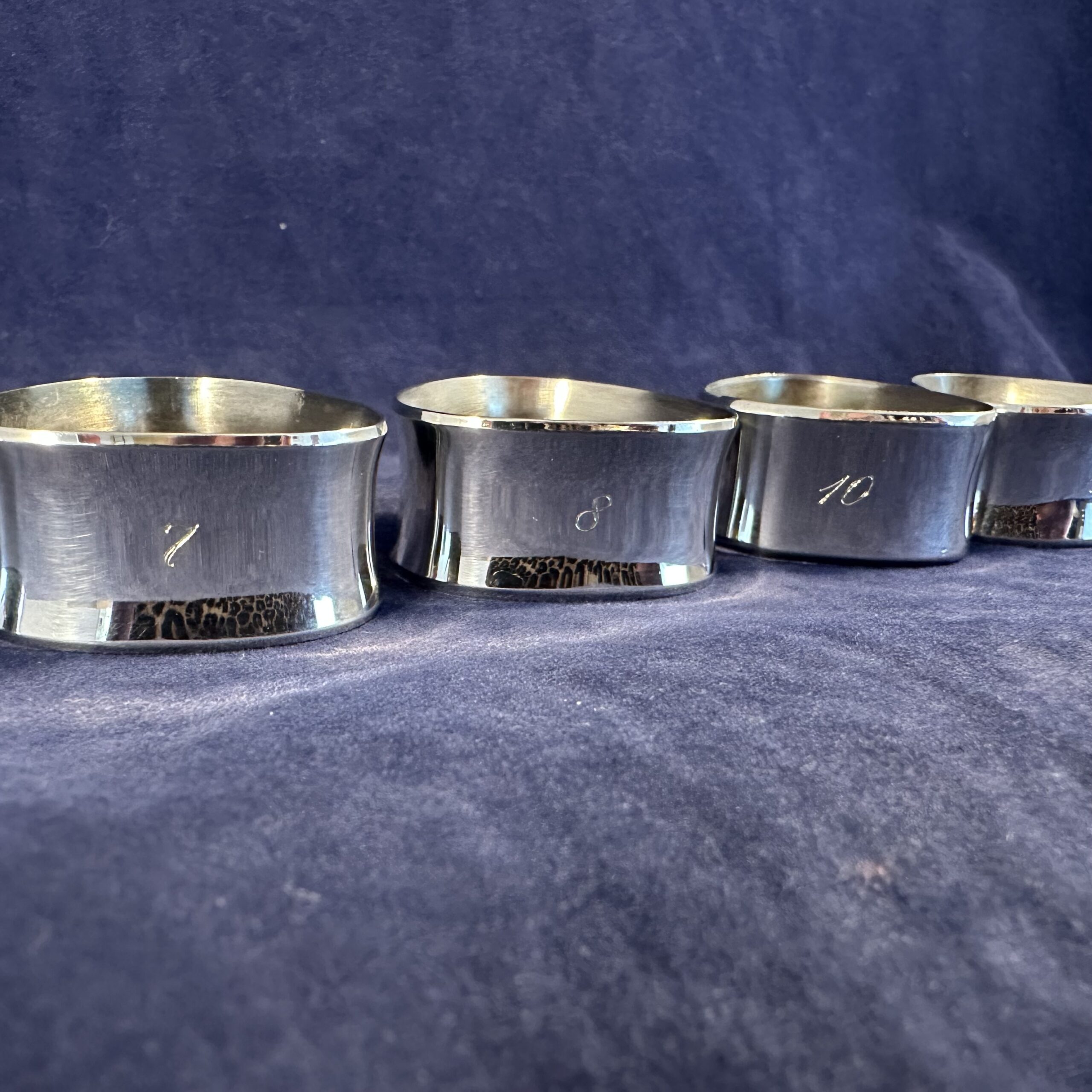 Keltum set van 10 genummerde verzilverde servetringen Ø 3,3 cm