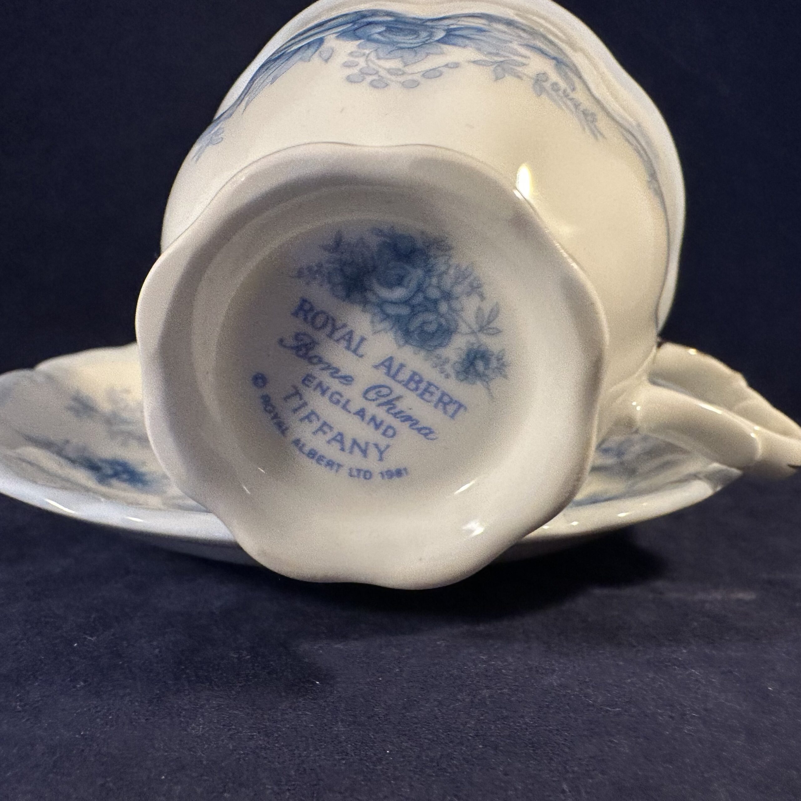 Royal Albert 'Tiffany' dameskop en schotel, Ø kopje 7,7 cm, hoog 6,5 cm - Afbeelding 4