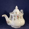 Royal Albert 'Winsome' theepot hoog 15 cm inhoud 800 cc.