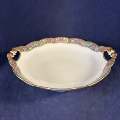 Limoges Haviland schaaltje met greepjes 21 x 19,5 cm, diep 5 cm.