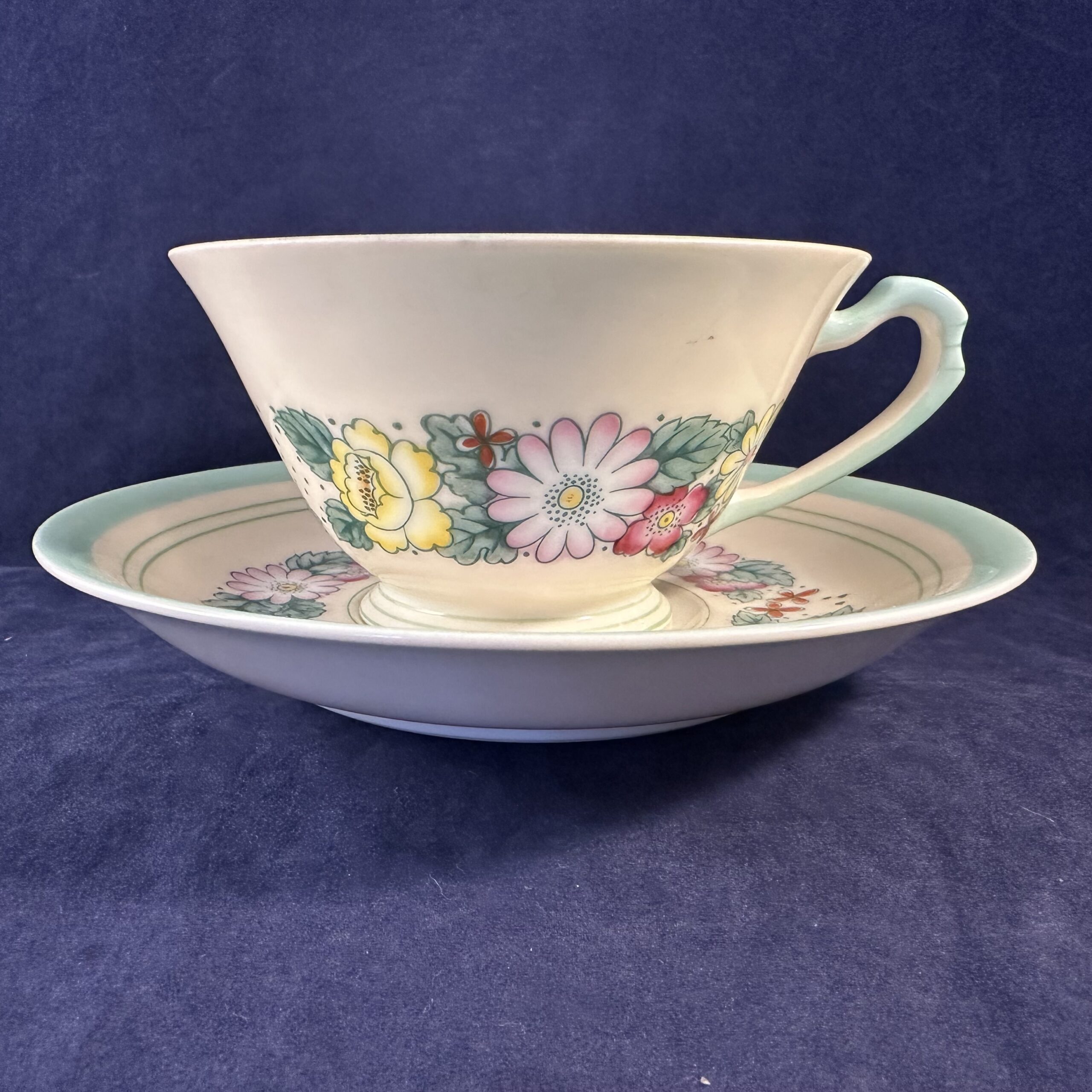 Noritake theekop en schotel Ø 10,3 cm. hoog 5,6 cm.