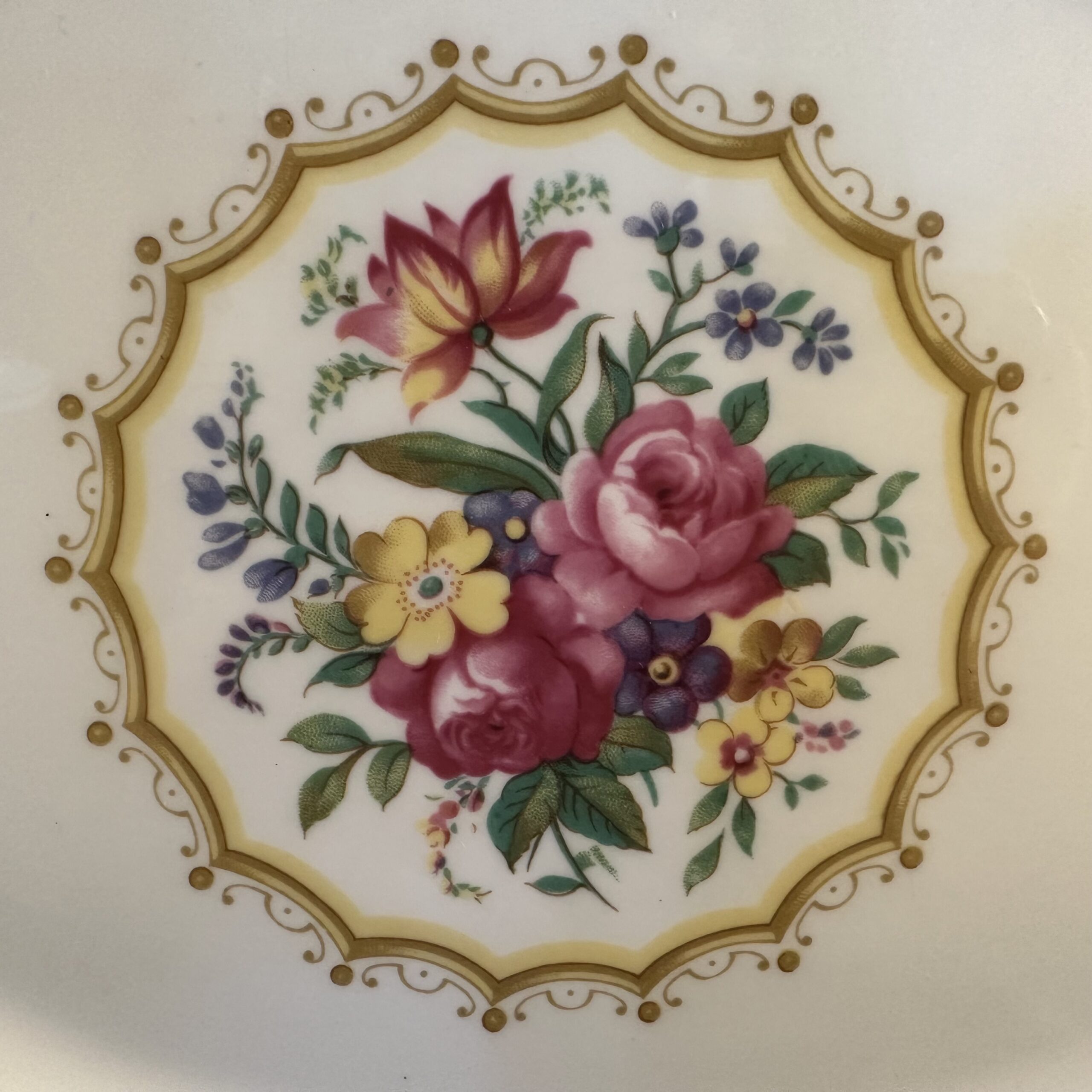Royal Albert 'Lady Hamilton' ovale schaal 25 x 32,5 cm - Afbeelding 3