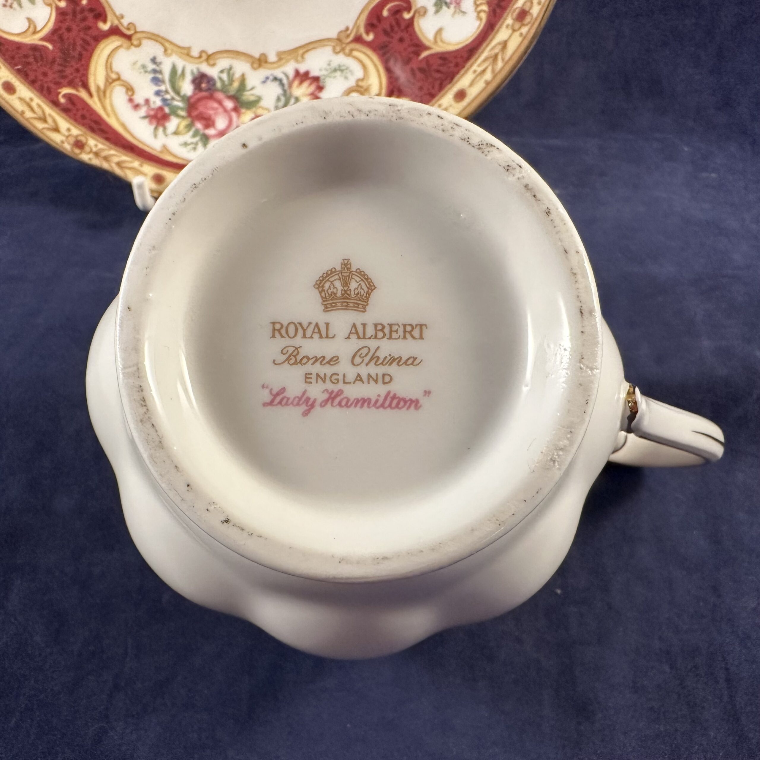 Royal Albert 'Lady Hamilton' grote kop en schotel, Ø kopje 8,5 cm, hoog 8 cm - Afbeelding 4