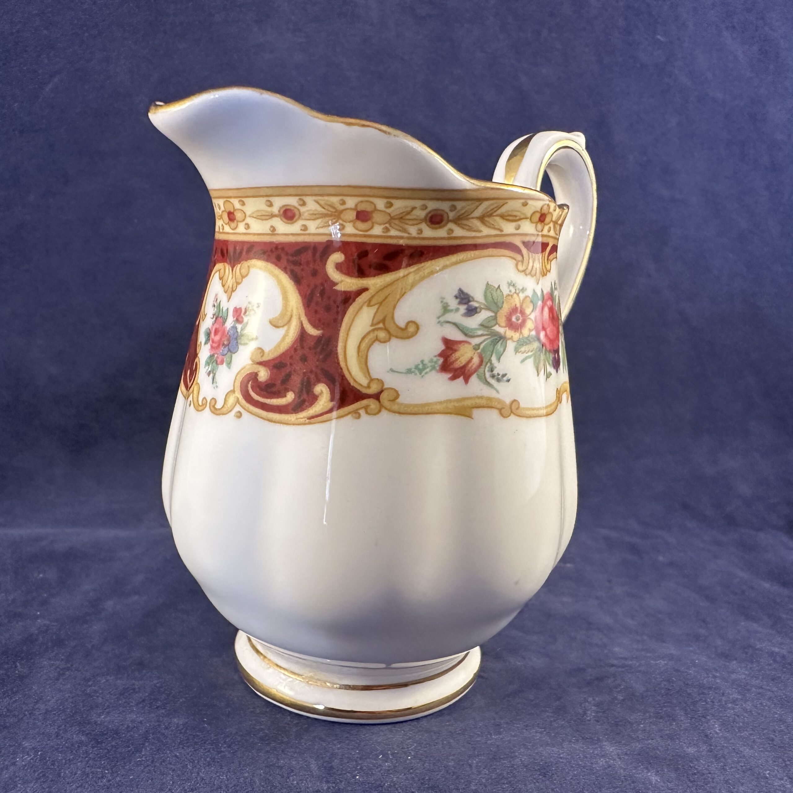 Royal Albert Lady Hamilton roomkannetje hoog 9 cm. - Afbeelding 3