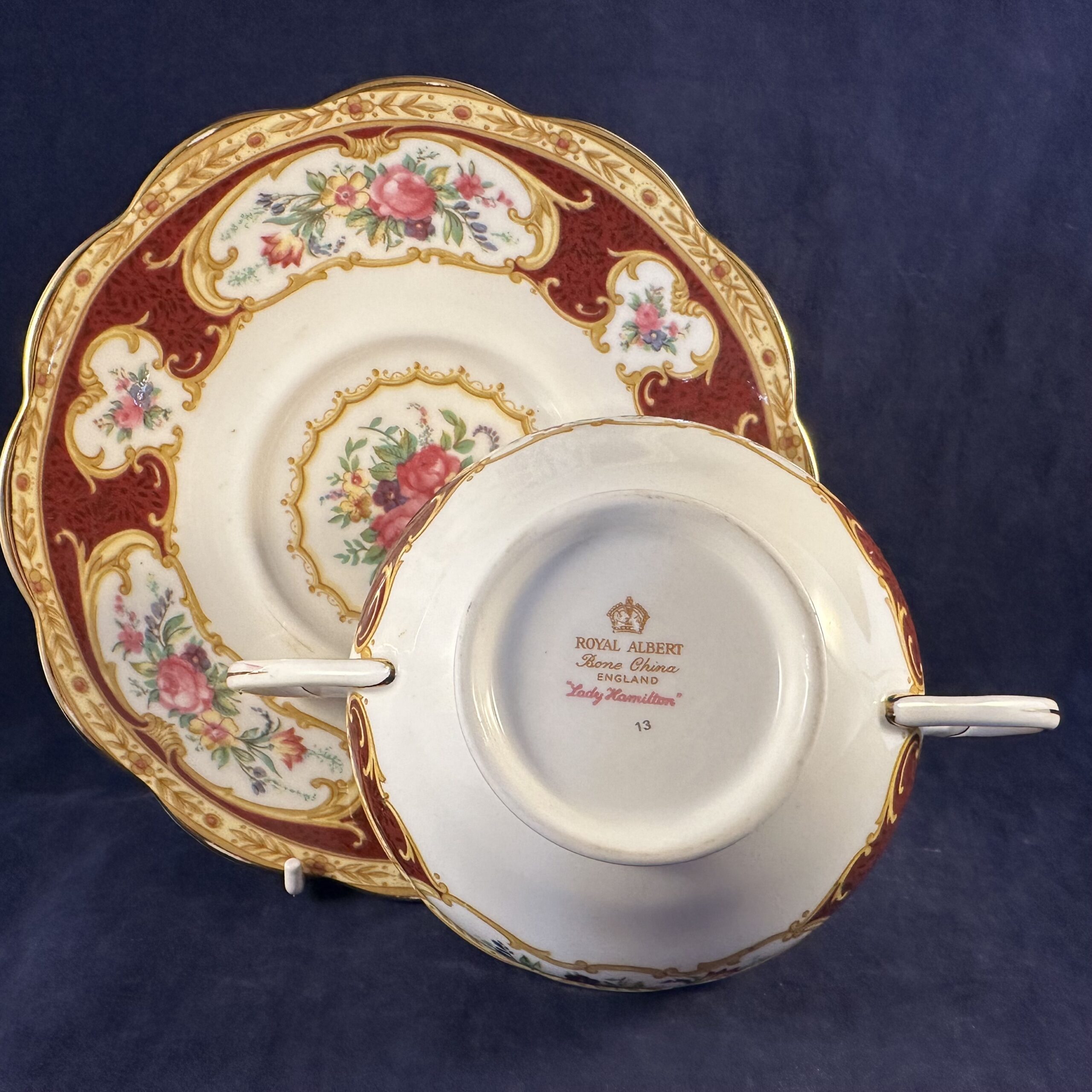 Royal Albert 'Lady Hamilton' soepkom met schotel Ø 12 cm, hoog 6 cm. - Afbeelding 2