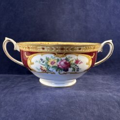 Royal Albert 'Lady Hamilton' soepkom zonder schotel Ø 12 cm, hoog 6 cm.