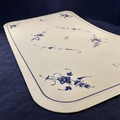 Villeroy & Boch Vieux Luxembourg placemat, Ø 29,5 x 45,5 cm.