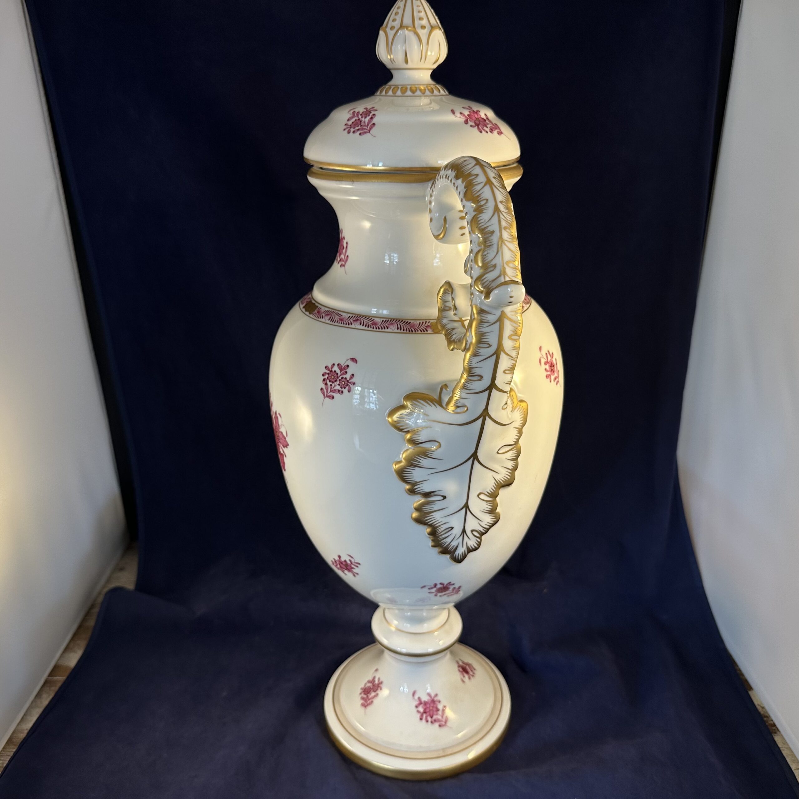 Herend Apponyi roze grote dekselpot hoog 51 cm nr. 6430 - Afbeelding 3