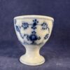 Royal Copenhagen Blue Fluted/ Musselmalet eierdop Ø 4,8 cm, hoog 5,3 cm.