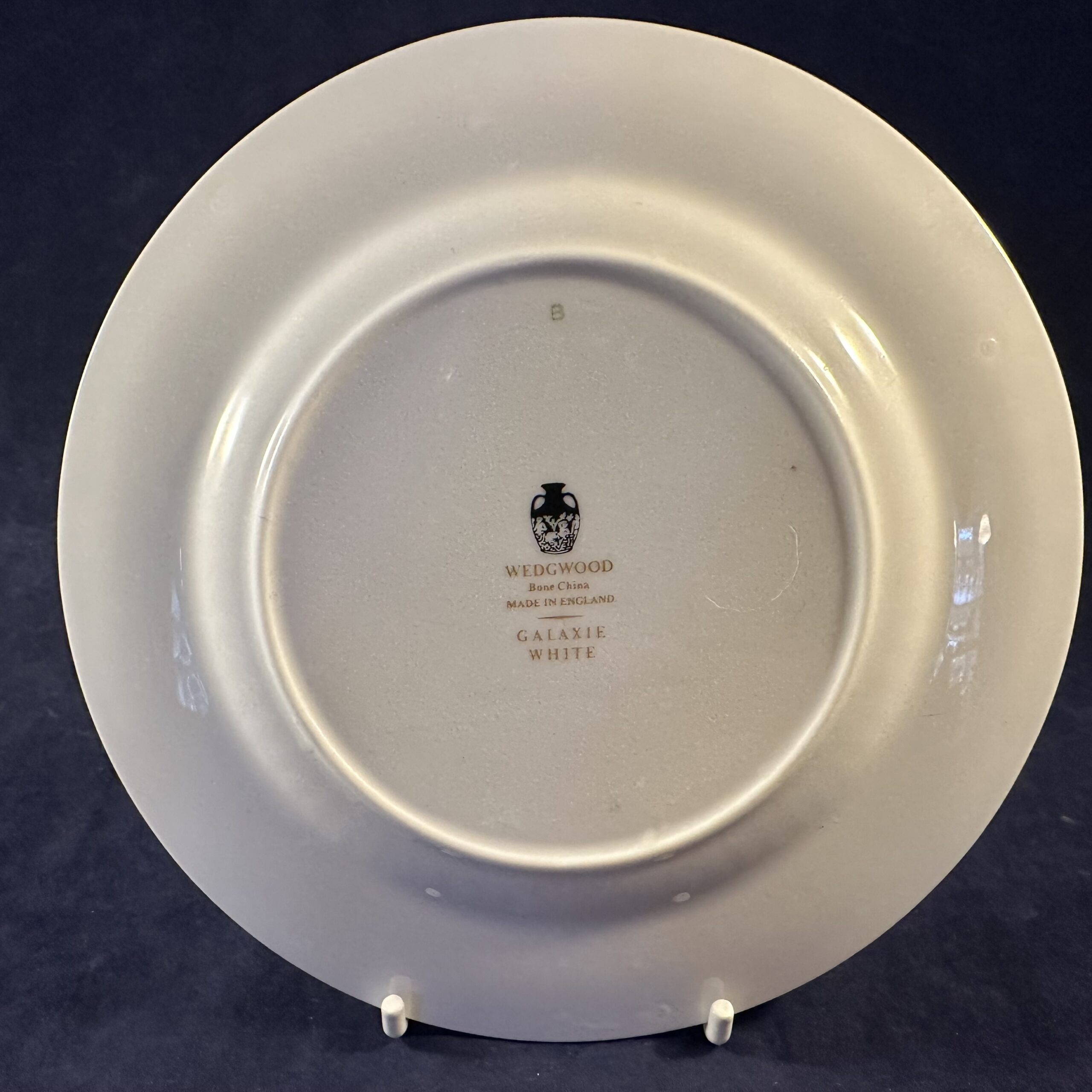 Wedgwood 'Galaxie white' gebaksbordje/ petitfourbordje Ø 15,5 cm - Afbeelding 3