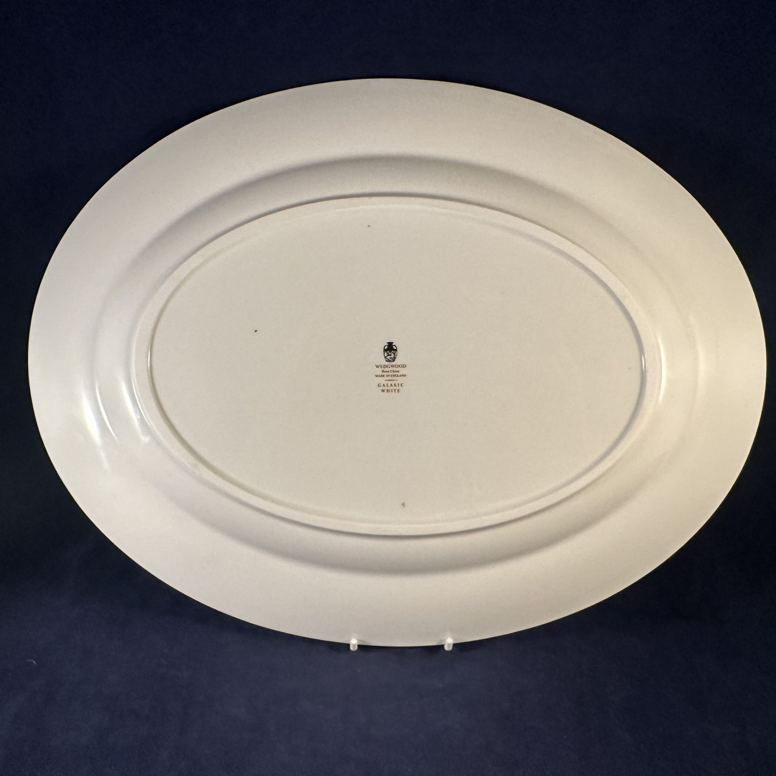 Wedgwood 'Galaxie White' ovale vleesschaal / presenteer schaal 38,8 x 29,7 cm - Afbeelding 3