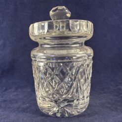 Pot met deksel/ jampot geslepen kristal, hoog 12 cm Ø 7 cm.