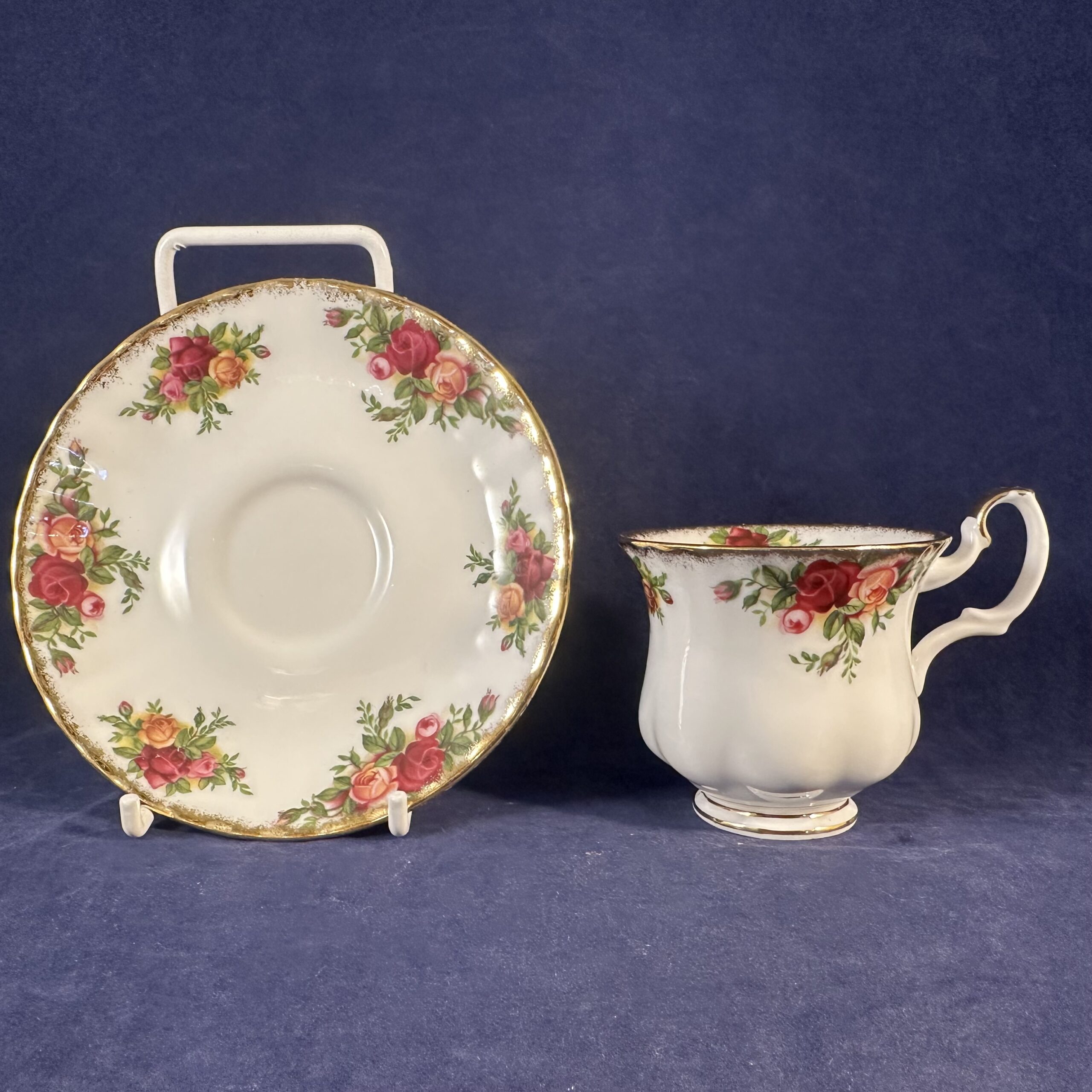 Royal Albert 'Old country roses' mokkakop en schotel Ø kop 6,3 cm, hoog 6,5 cm - Afbeelding 4