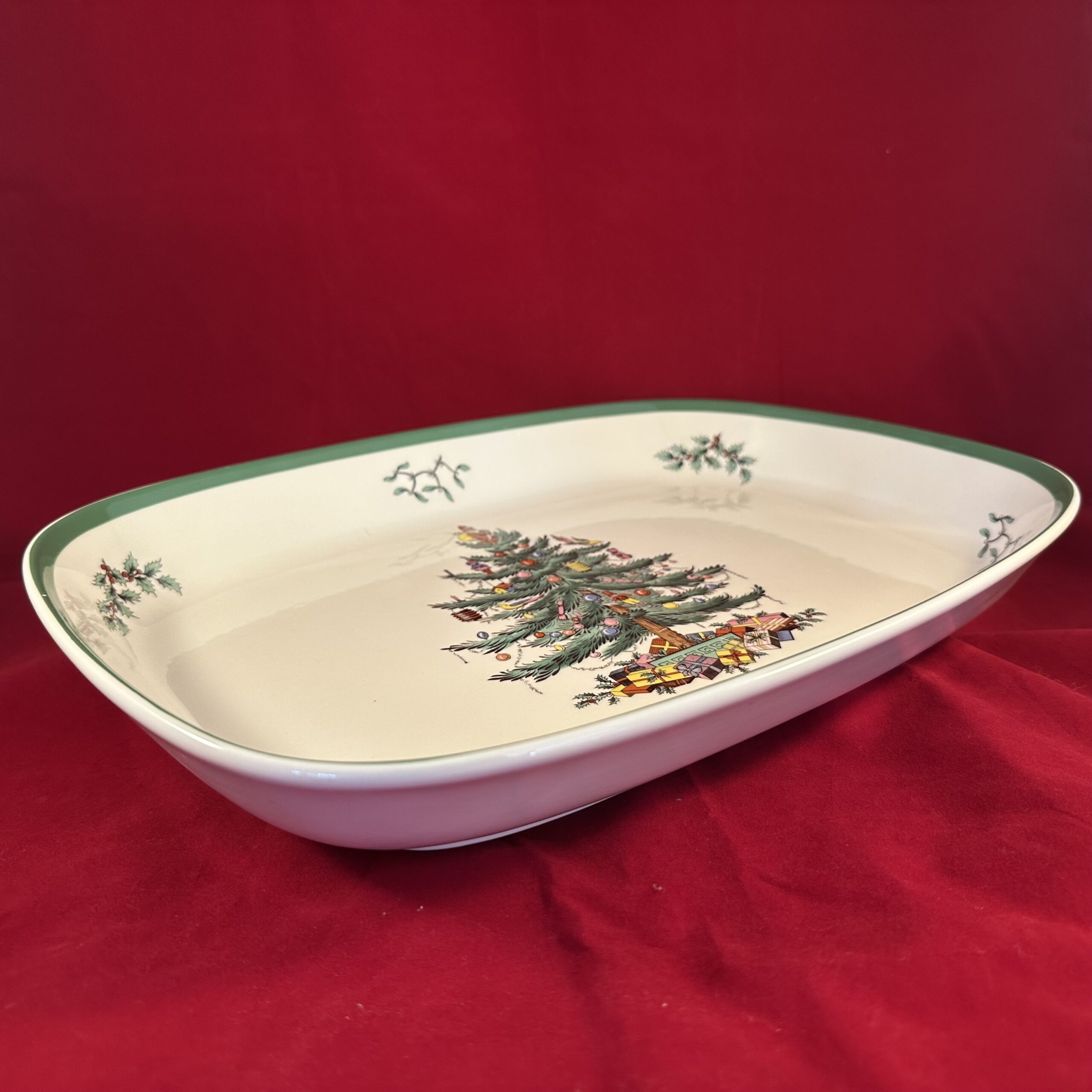 Spode 'Christmas tree' ovenschaal 35 x25,5 cm, diep 5 cm. Made in England - Afbeelding 2